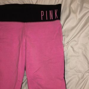 PINK cropped leggings